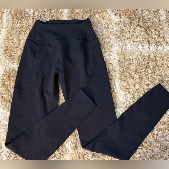 YoungLA leggings Black Small with pockets - Picture 3 of 4